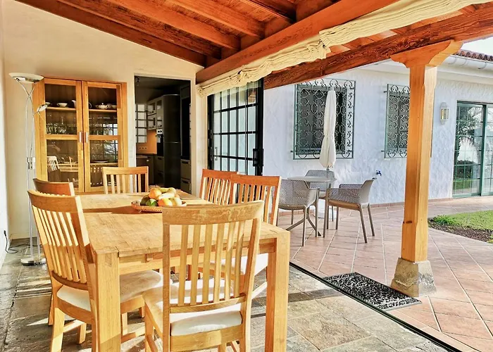 Nanou House Vakantiehuis *